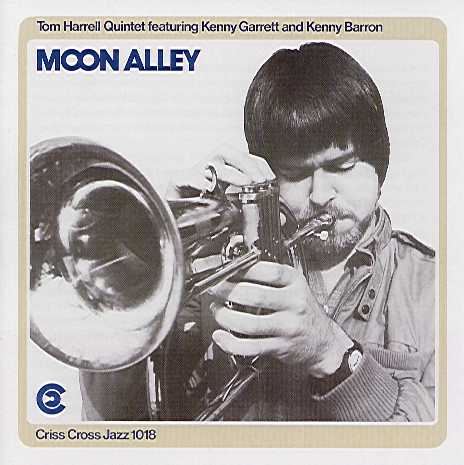 Moon Alley cover Criss Cross 1018